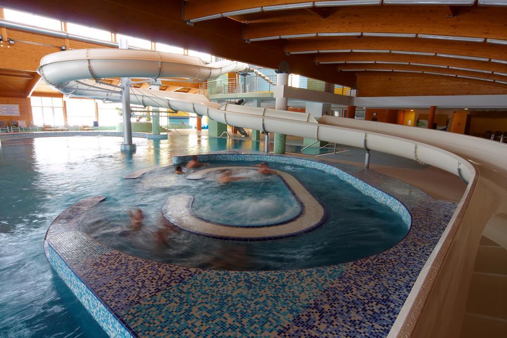 Wellness Hotel Frymburk Exterior photo