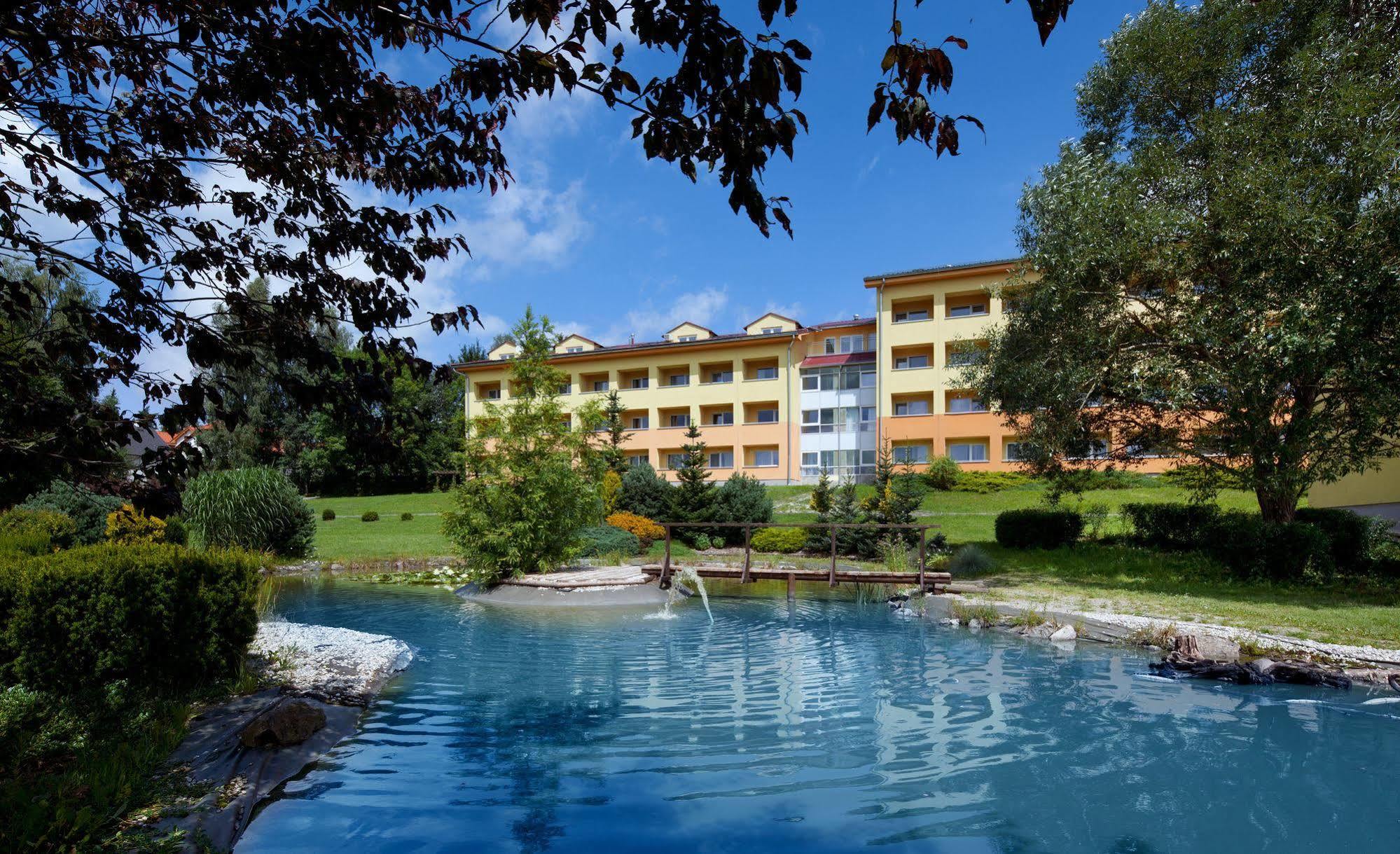 Wellness Hotel Frymburk Exterior photo
